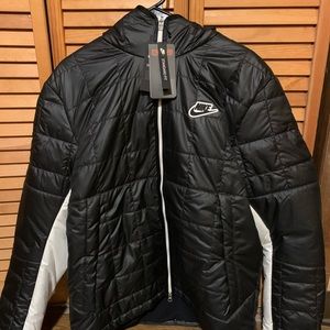 Nike thermoe Full zip Jacket brand new with tags